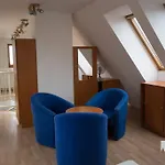 Kulturne Centrum בית הארחה ברדיוב